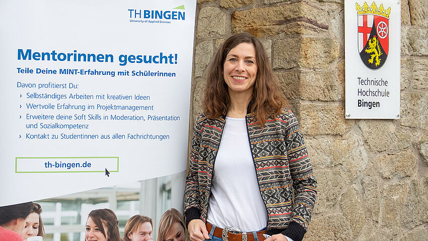 Hannah Hoffmann neue Leiterin des Ada-Lovelace-Projekts an der TH Bingen Hannah Hoffmann neue Leiterin des Ada-Lovelace-Projekts an der TH Bingen