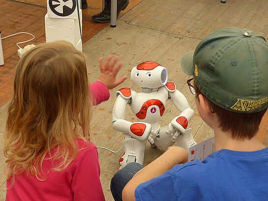 Roboter „NAO“ on tour