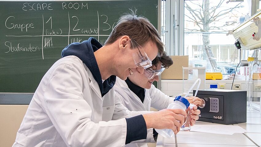 Rätsel im Chemielabor Rätsel im Chemielabor