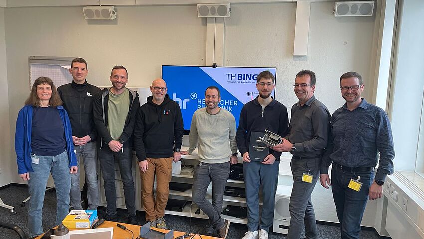 Erster Absolvent im dualen Studiengang Elektrotechnik Erster Absolvent im dualen Studiengang Elektrotechnik