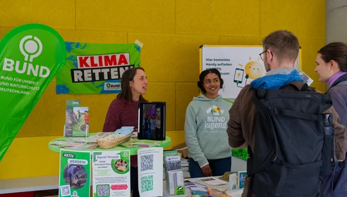 Ein Stand bei der Umweltmesse