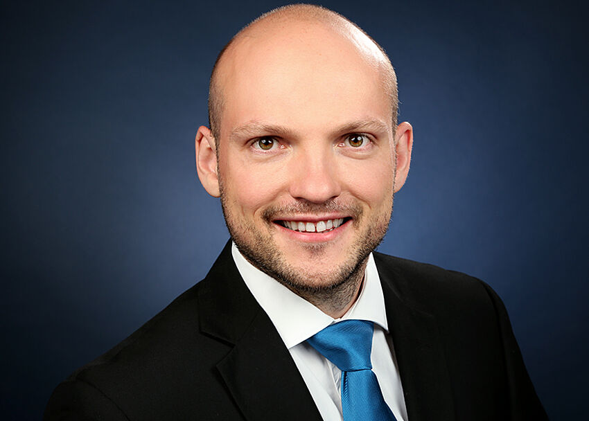Netzwerke, Kommunikationssysteme und Cybersecurity. TH Bingen besetzt neue wegweisende Professur. Netzwerke, Kommunikationssysteme und Cybersecurity. TH Bingen besetzt neue wegweisende Professur.