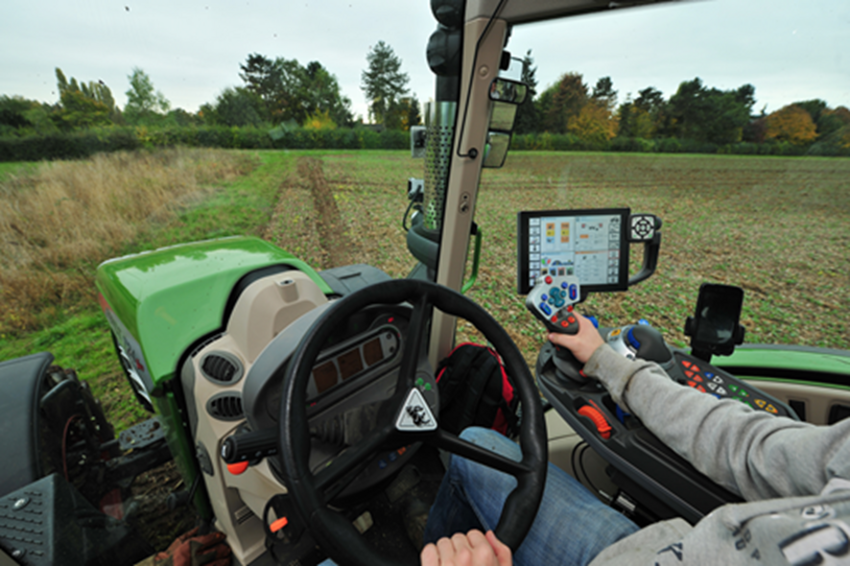 Förderung des branchenübergreifenden und überbetrieblichen Datenmanagements zur Unterstützung landwirtschaftlicher Wertschöpfungssysteme Förderung des branchenübergreifenden und überbetrieblichen Datenmanagements zur Unterstützung landwirtschaftlicher Wertschöpfungssysteme