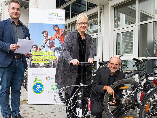 Stadtradeln zahlt sich aus – Fahrradreparaturstation an der TH Bingen eingeweiht