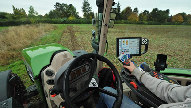 Cockpittechnik im Traktor