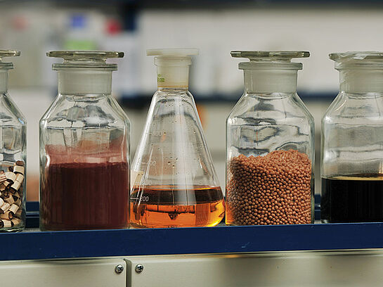 HIKE - Nutzung biogener Stoffströme zur Herstellung von Intermediaten für die Kunststoffindustrie