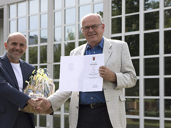 Prof. Dr. Ulrich Glinka feiert 25-jähriges Dienstjubiläum