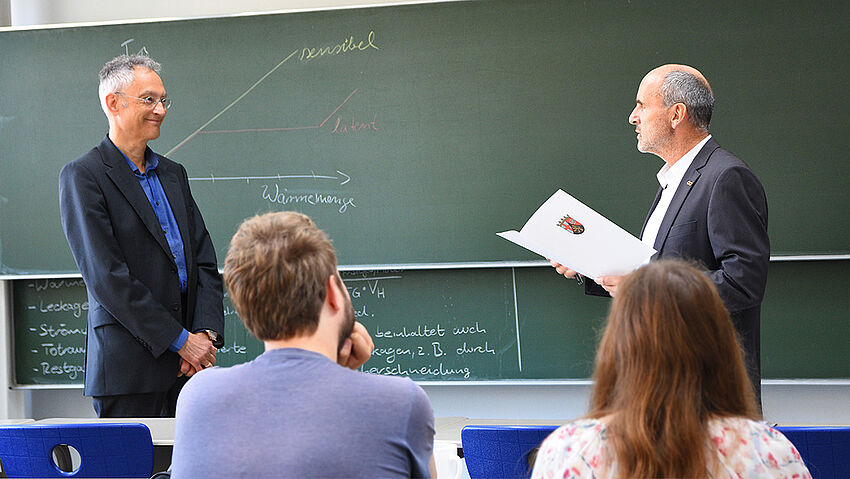 Honorarprofessor für Thermische Energietechnik Honorarprofessor für Thermische Energietechnik