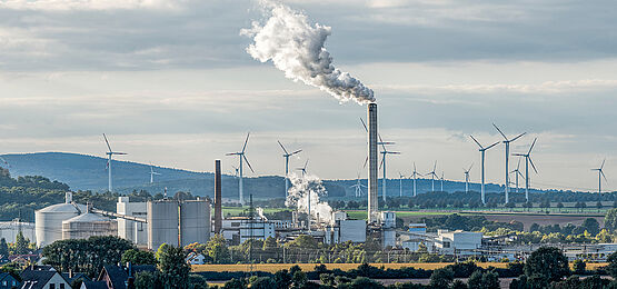 Industrieseminar: Klima-Resilienz von Industrieanlagen - Gefährdungsbeurteilung und Schutzmaßnahmen -