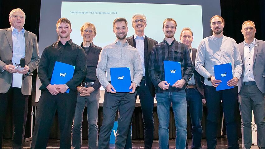Nico Schwarz erhält VDI-Förderpreis 2024 Nico Schwarz erhält VDI-Förderpreis 2024